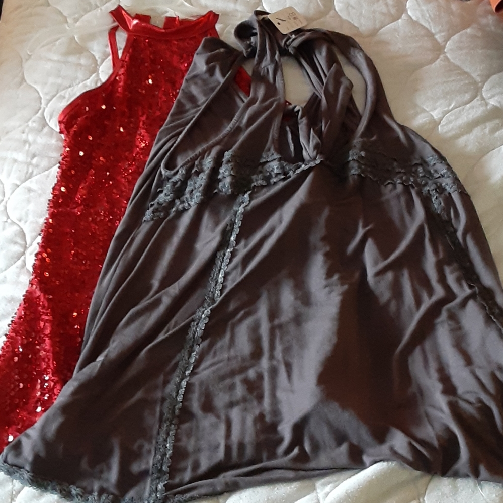 Pol Tunic Top in Size Small & Red Sequin Top